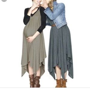 Hatch collection maternity dress size petite